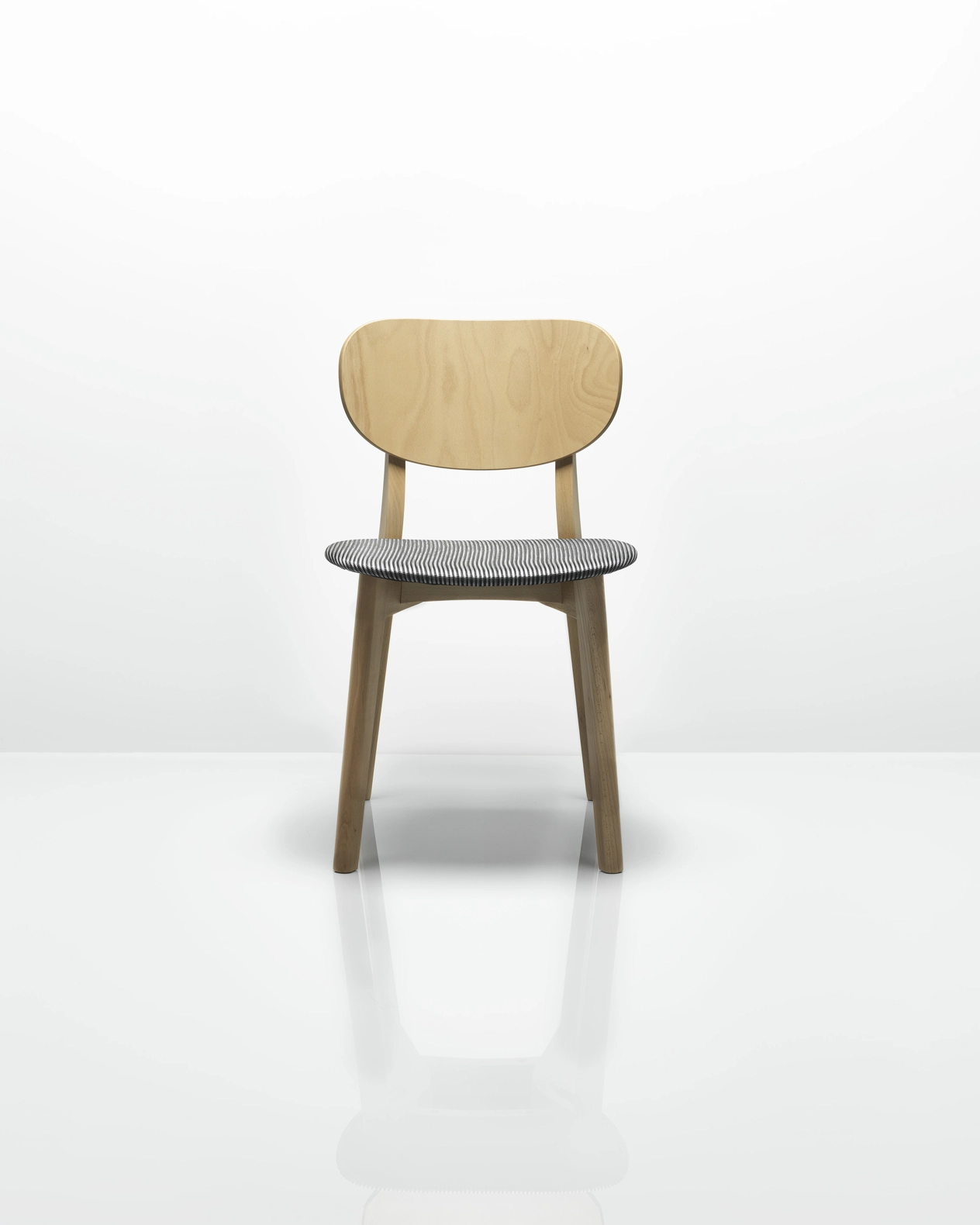 Jacier_family_01