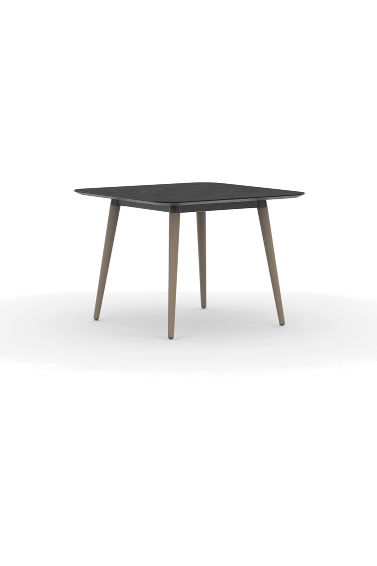 CRQDT07 / Dining