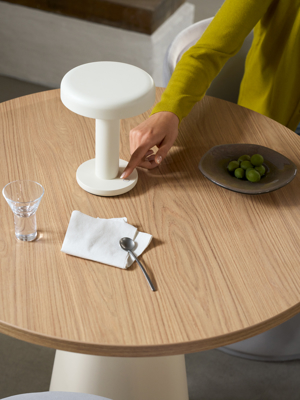 Sula_Tables_Mood_Image_12.jpg