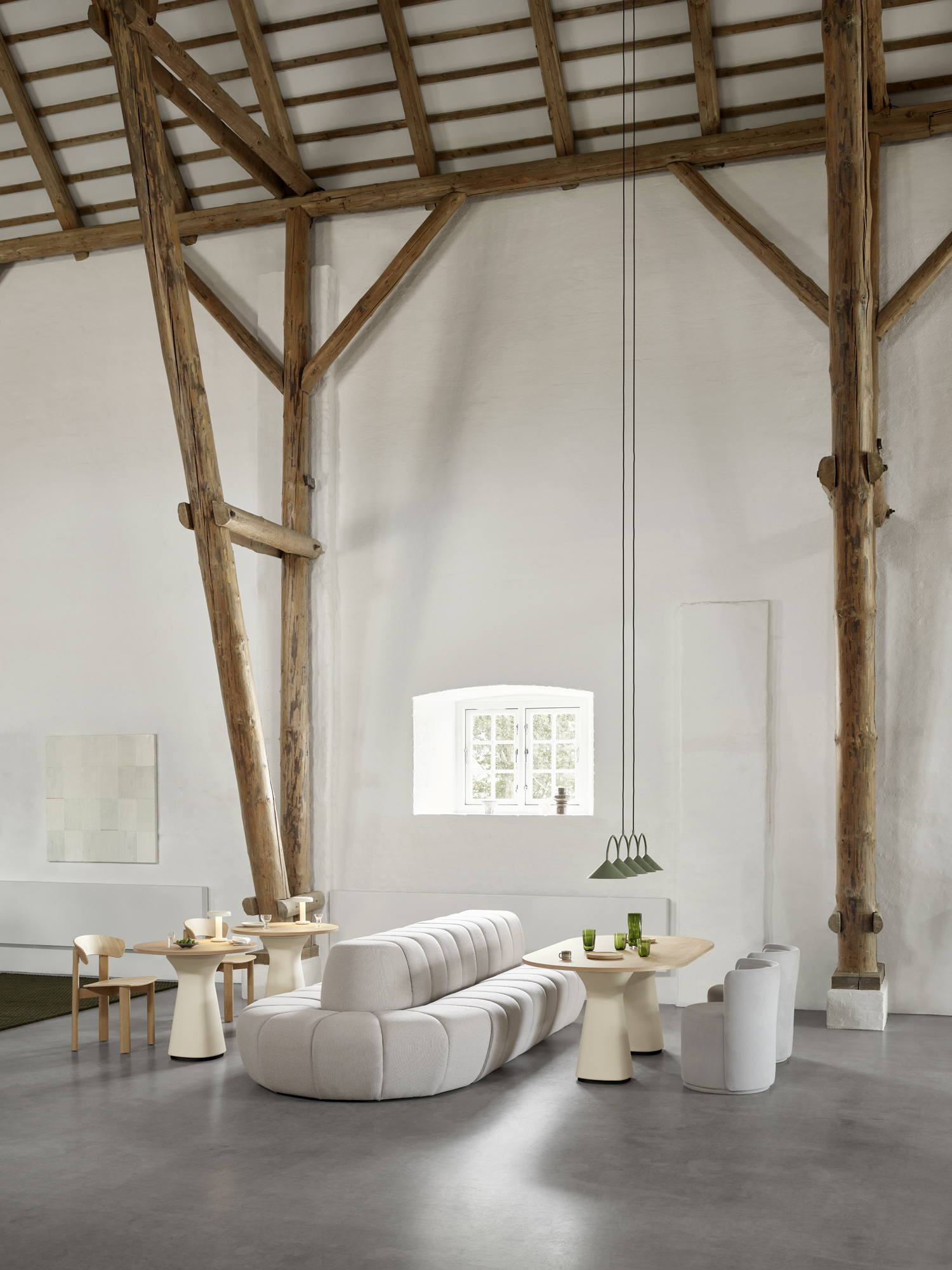 Allermuir - AURDS14S-US Straight Bench